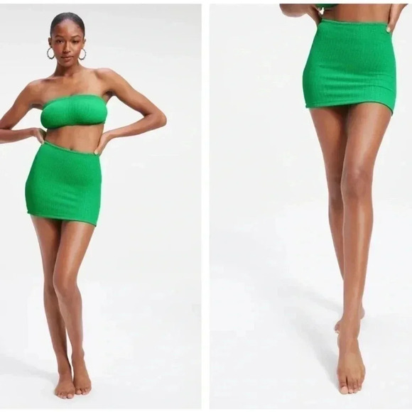 NWT Good American Summer Green Always Fits Swim Miniskirt, Size 7/8 (4XL-5XL) - Picture 1 of 10